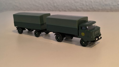 Ddr modellauto ifa - -,